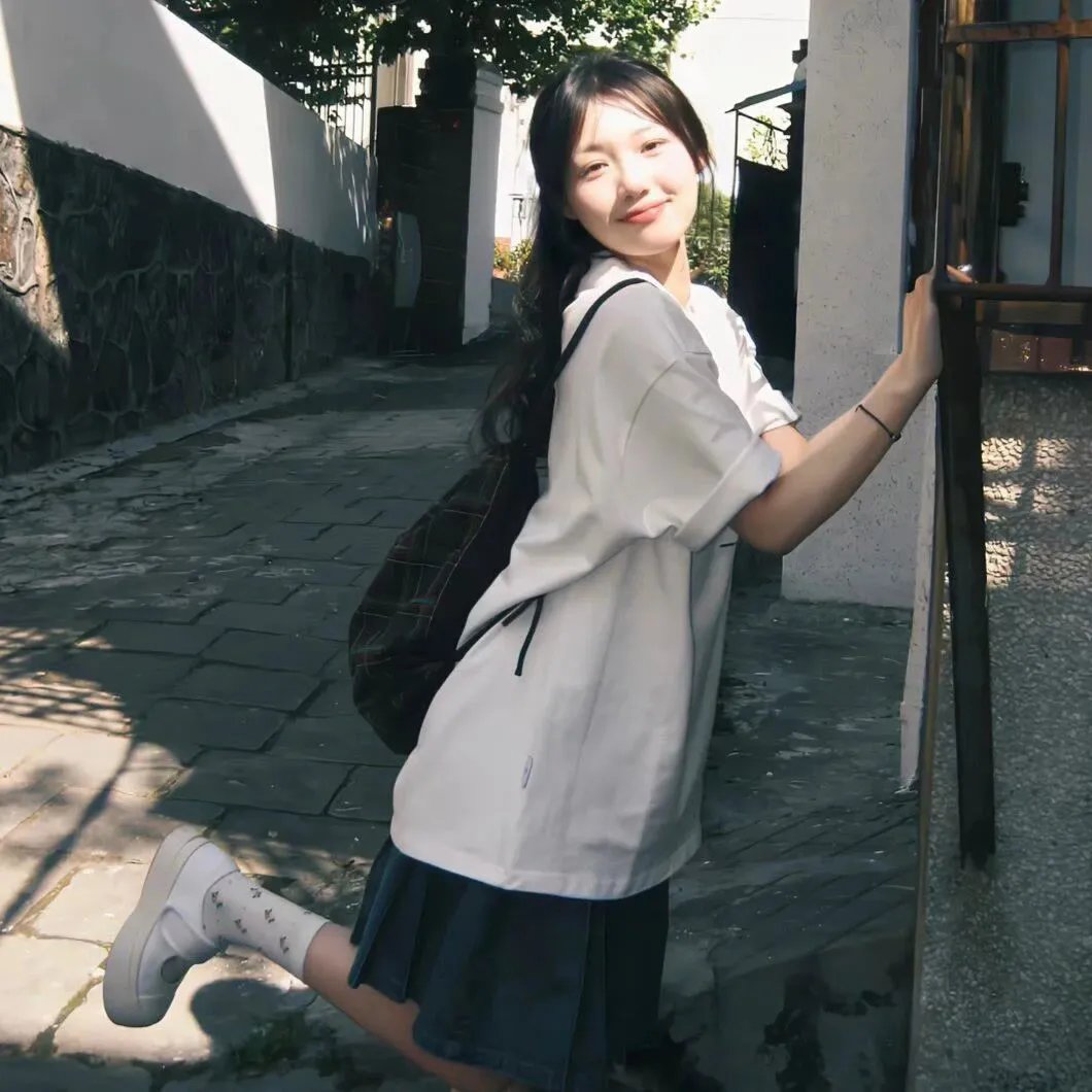 小胸维妮的幸福旅程